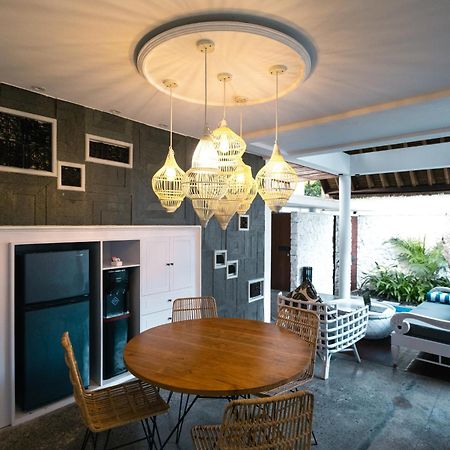 Calm Villa Seminyak Dış mekan fotoğraf